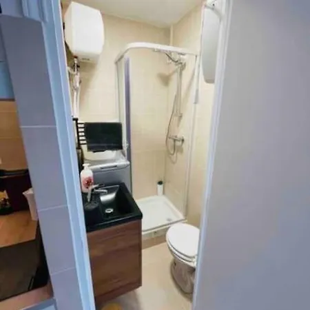 - Republique - Canal Saint Martin - La - 2 Pers * Paříž