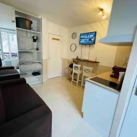 - Republique - Canal Saint Martin - La - 2 Pers Apartment